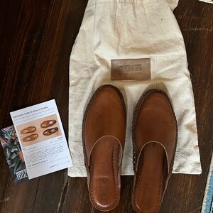 Mohinders Heritage Solid Slide in Walnut